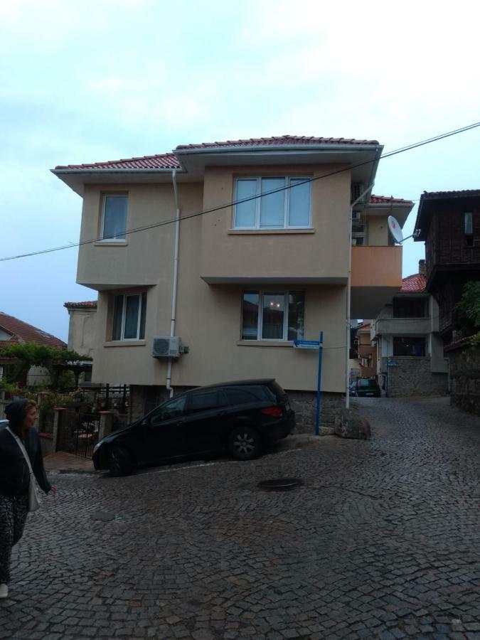 House Georgievi Apartment Созопол Екстериор снимка