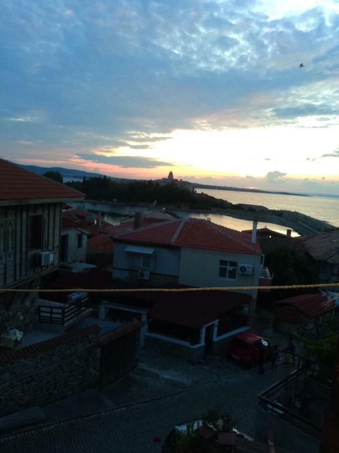 House Georgievi Apartment Созопол Екстериор снимка