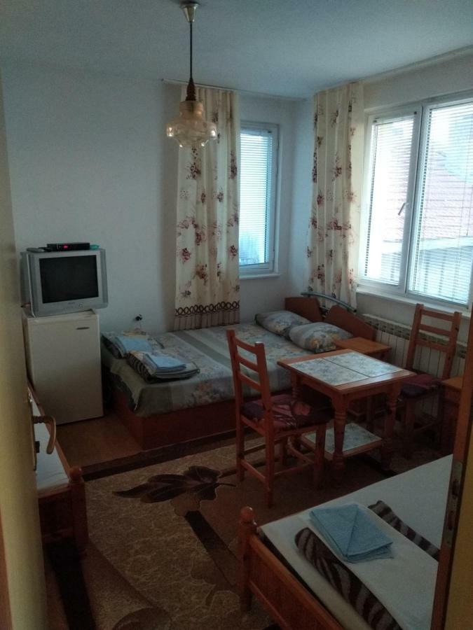 House Georgievi Apartment Созопол Екстериор снимка